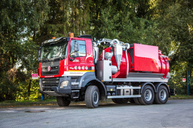 TATRA PHOENIX 6x6 s kombinovanou nástavbou